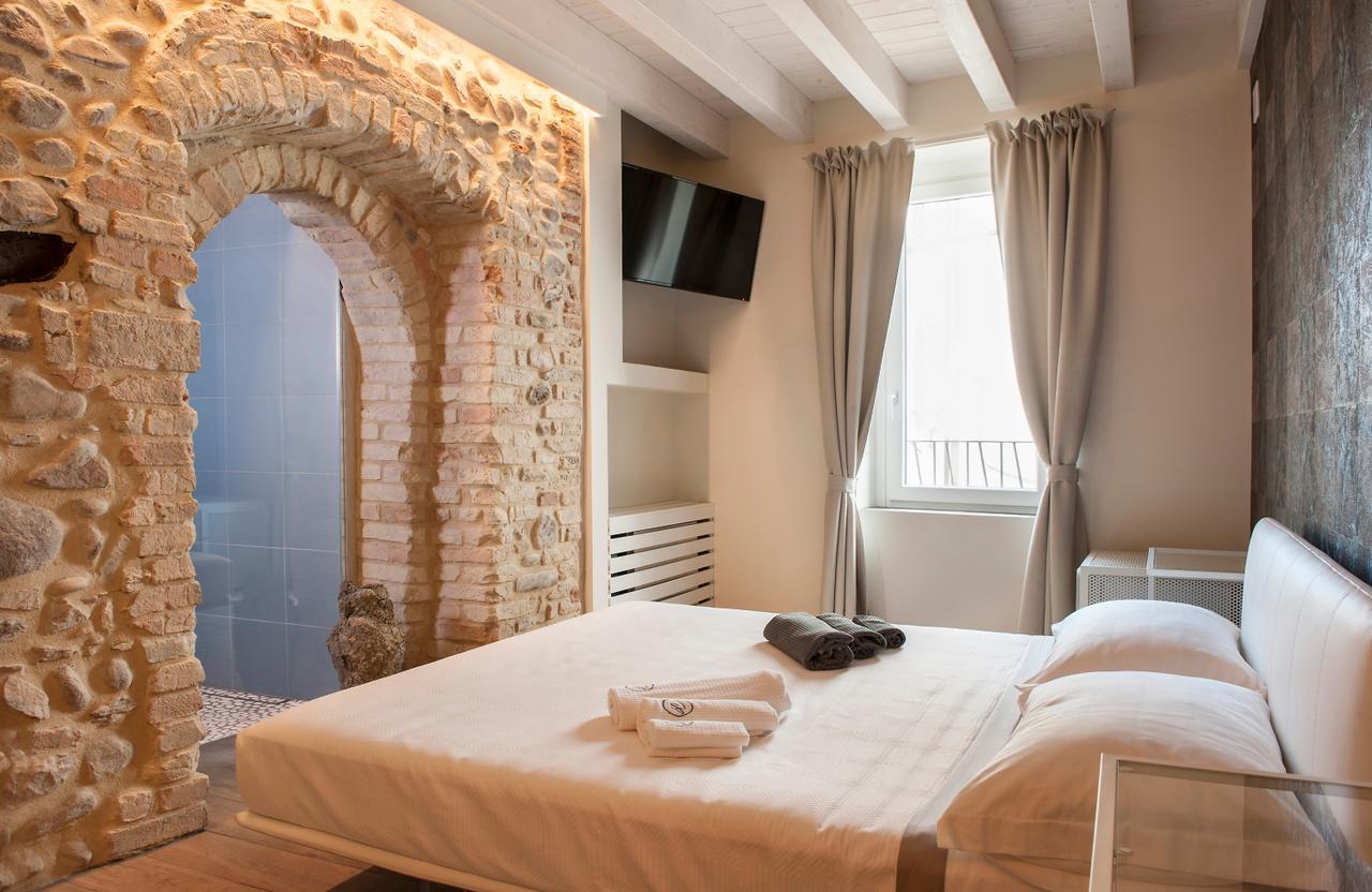 Bed & Breakfast La Bellavita Del Garda Luxury San Felice del Benaco